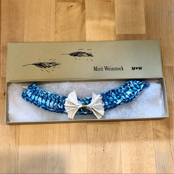 NWOT Jewelry Designer Mirit Weinstock necklace woven Rafia and ceramic bow - Picture 13 of 14